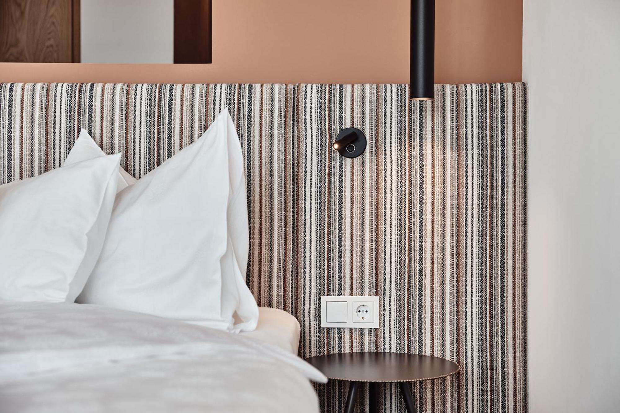 Haller Suites & Restaurant بريسّانوني المظهر الخارجي الصورة